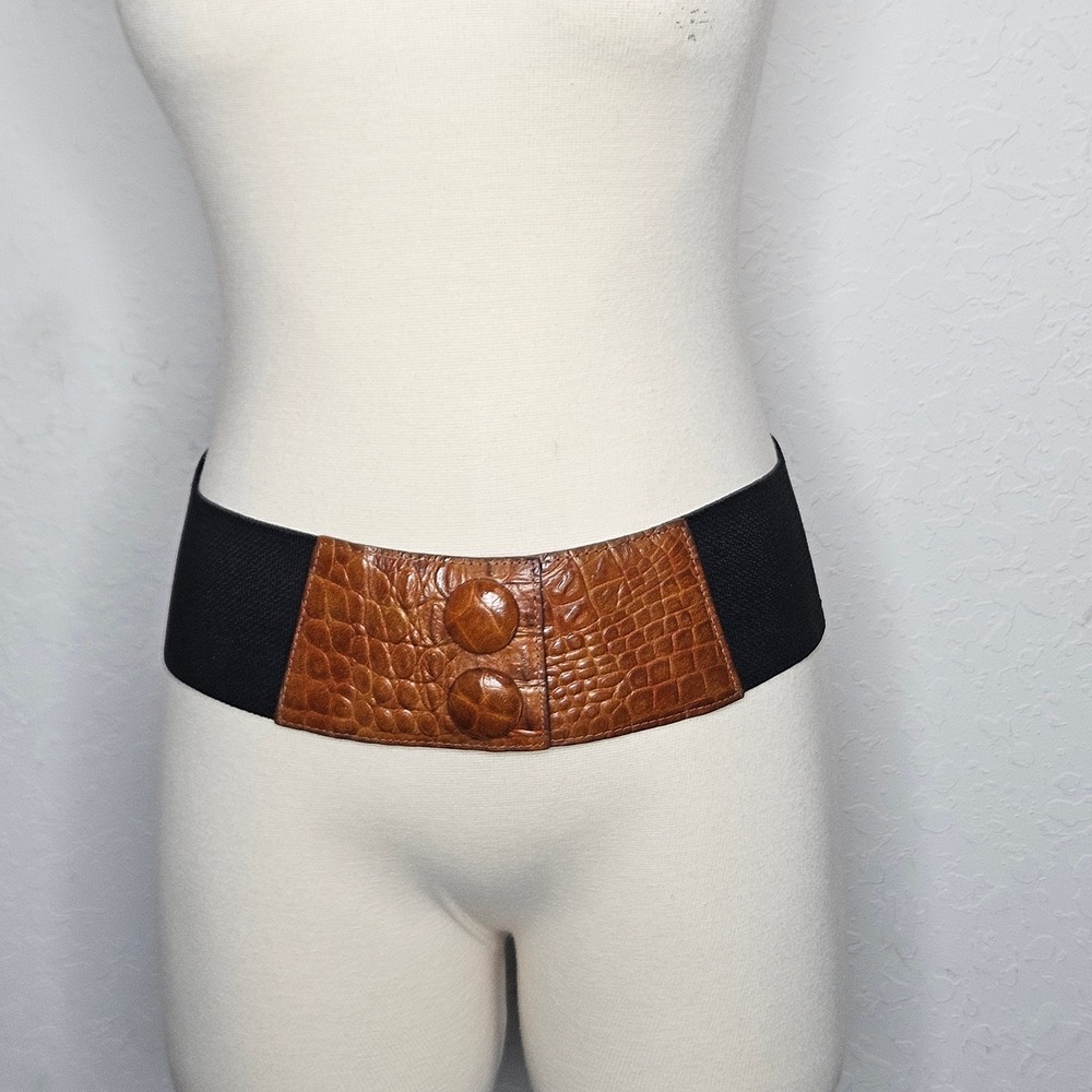 Omega Vintage Womens Brown Faux Croc Elastic Cinch Waist Belt Made in USA Medium